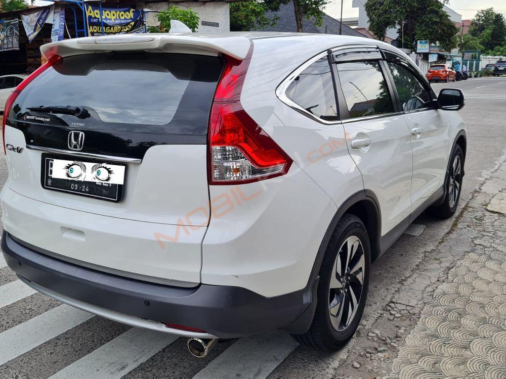 Mobil Honda CR-V 2014