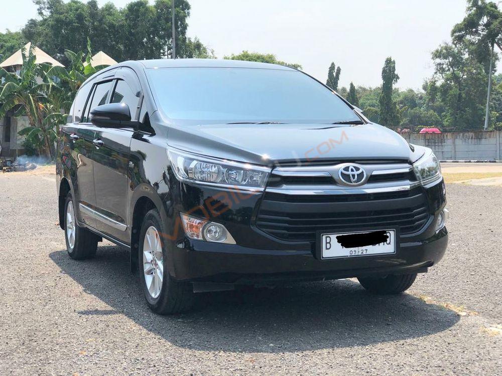 Mobil Toyota Kijang Innova 2020