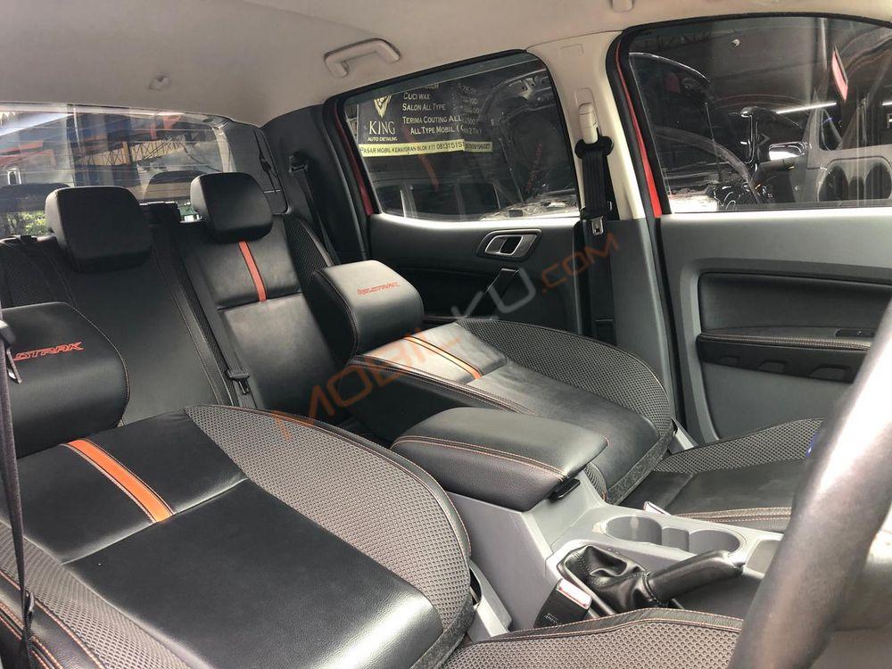 Mobil Ford Ranger 2014