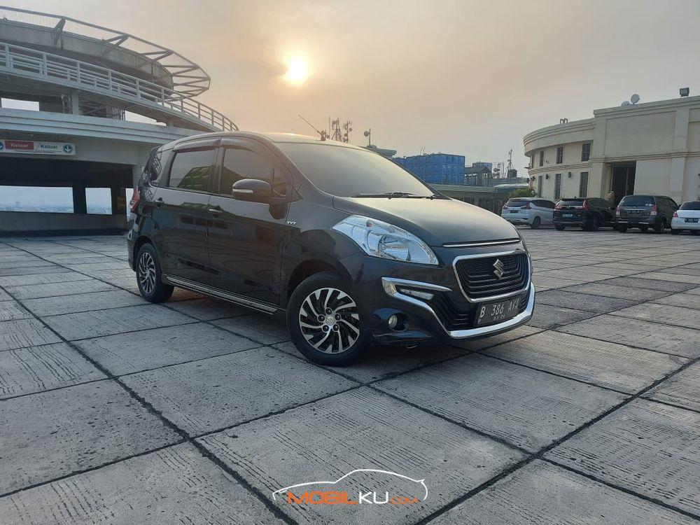 Mobil Suzuki Ertiga 2016