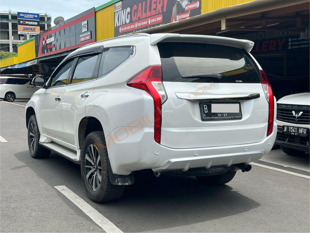 Mobil Mitsubishi Pajero Sport 2017