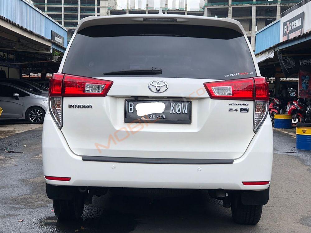 Mobil Toyota Kijang Innova 2020