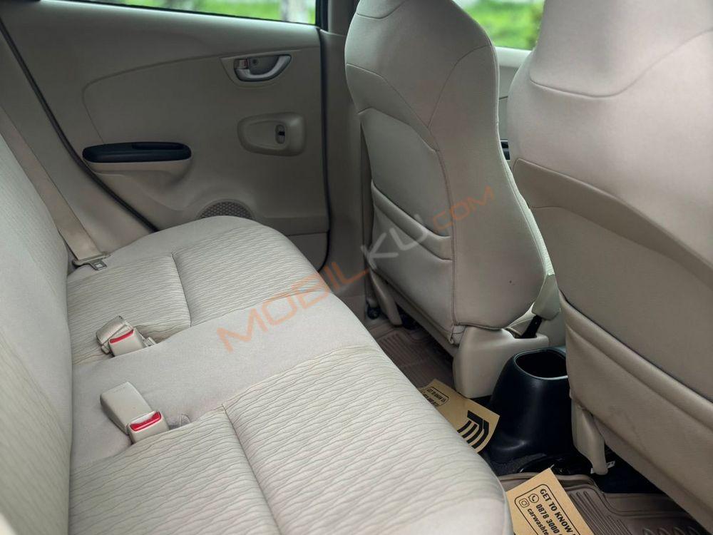 Mobil Honda Brio 2018