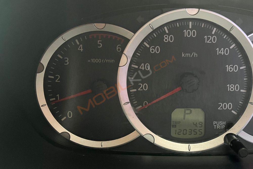 Mobil BMW X5 2008