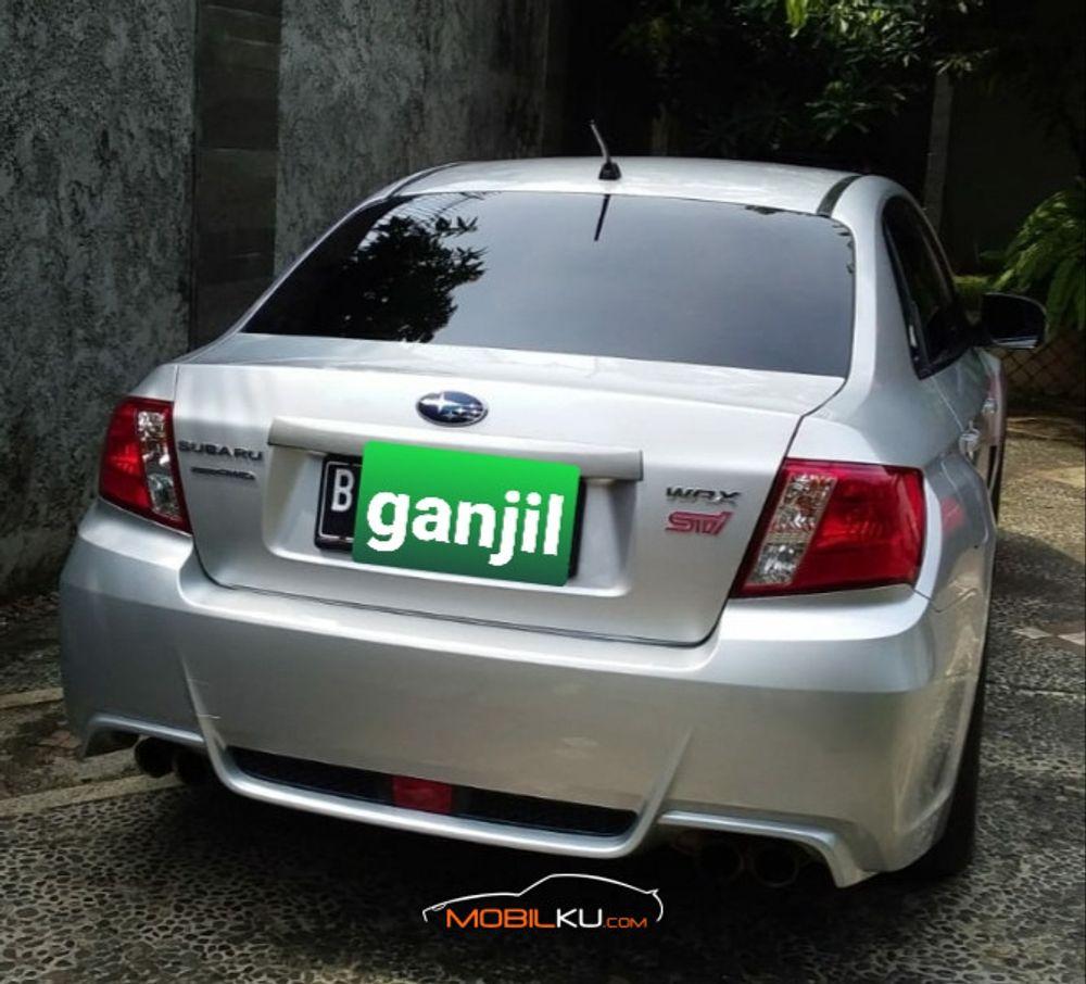Mobil Subaru Impreza 2014
