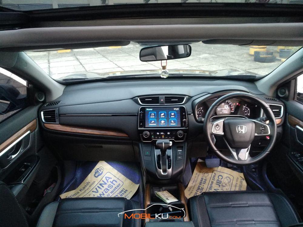 Mobil Honda CR-V 2018