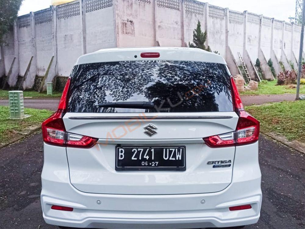Mobil Suzuki Ertiga 2022