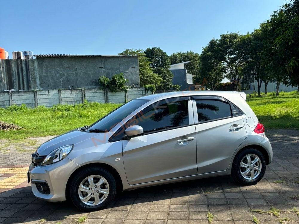 Mobil Honda Brio 2017