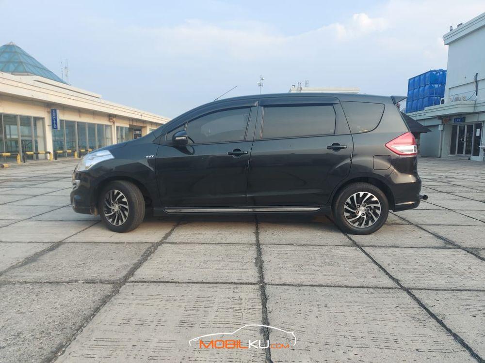 Mobil Suzuki Ertiga 2016