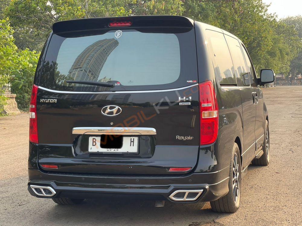 Mobil Hyundai H-1 2018