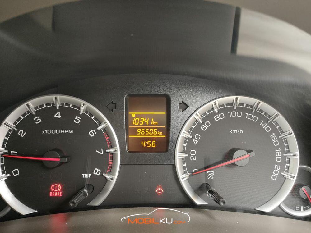 Mobil Suzuki Ertiga 2015