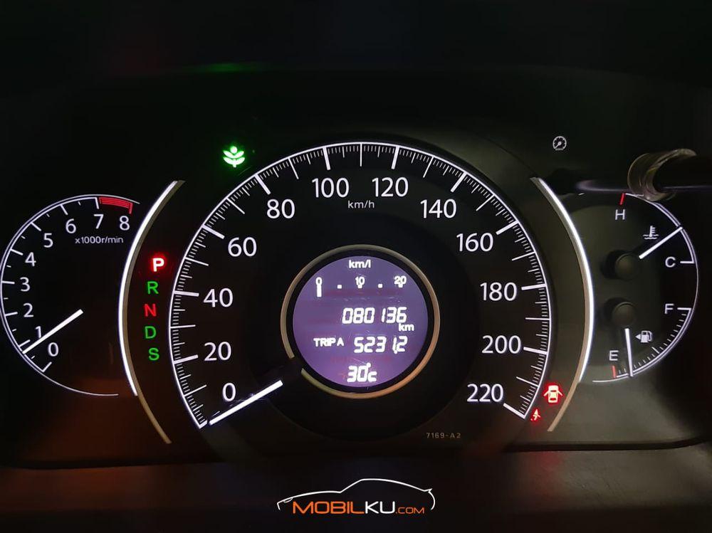 Mobil Honda CR-V 2015
