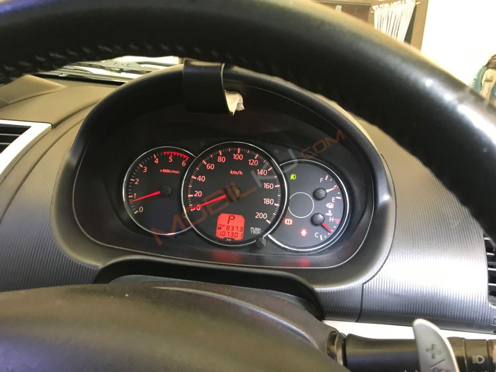 Mobil Mitsubishi Pajero Sport 2012