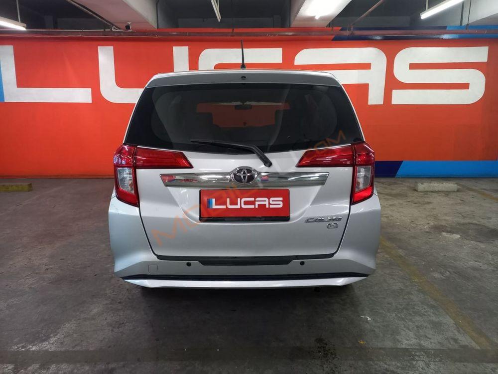 Mobil Toyota Calya 2018