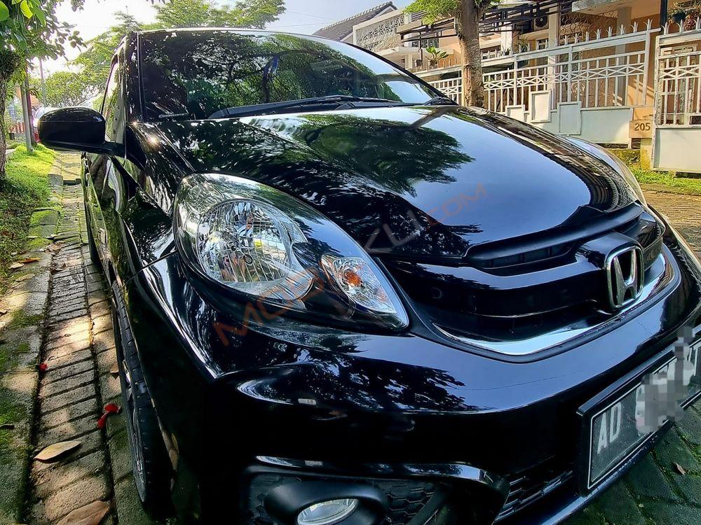 Mobil Honda Brio 2018