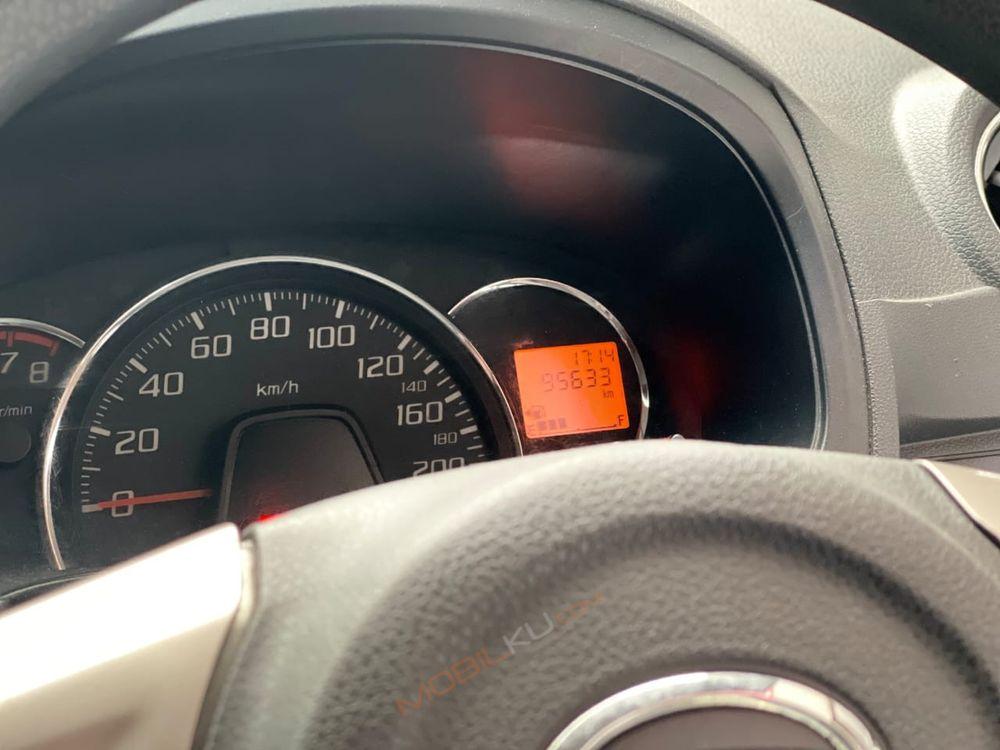 Mobil Daihatsu Ayla 2016
