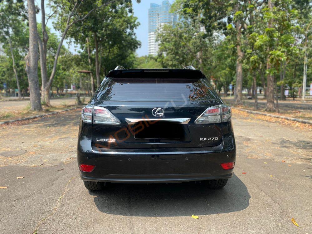 Mobil Lexus RX 2011