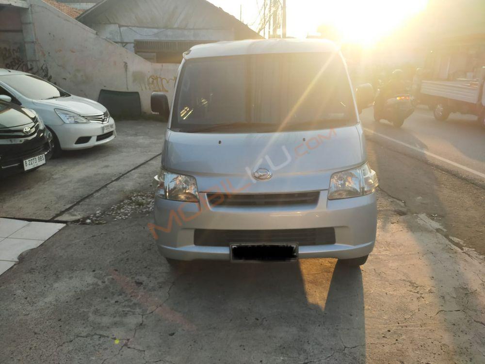 Mobil Daihatsu Gran Max 2020