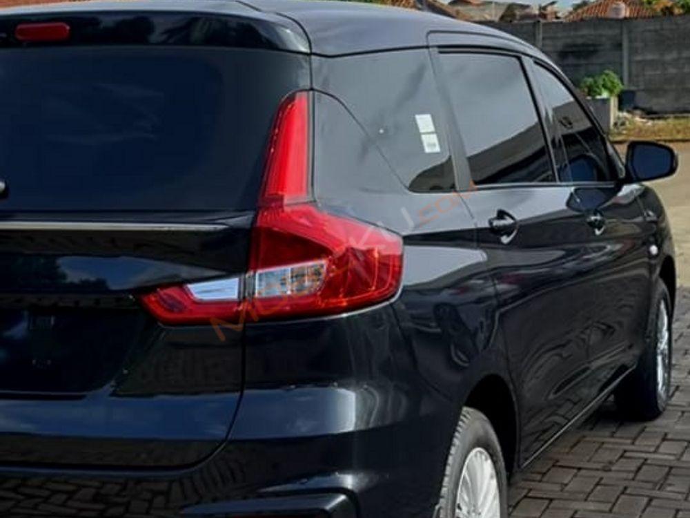 Mobil Suzuki Grand Vitara 2025