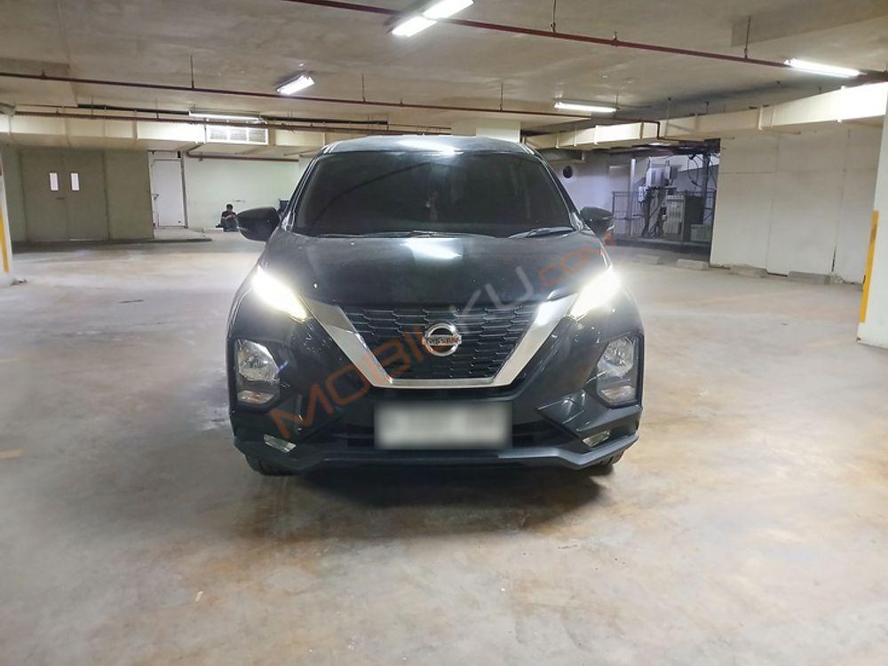Mobil Nissan Livina 2019