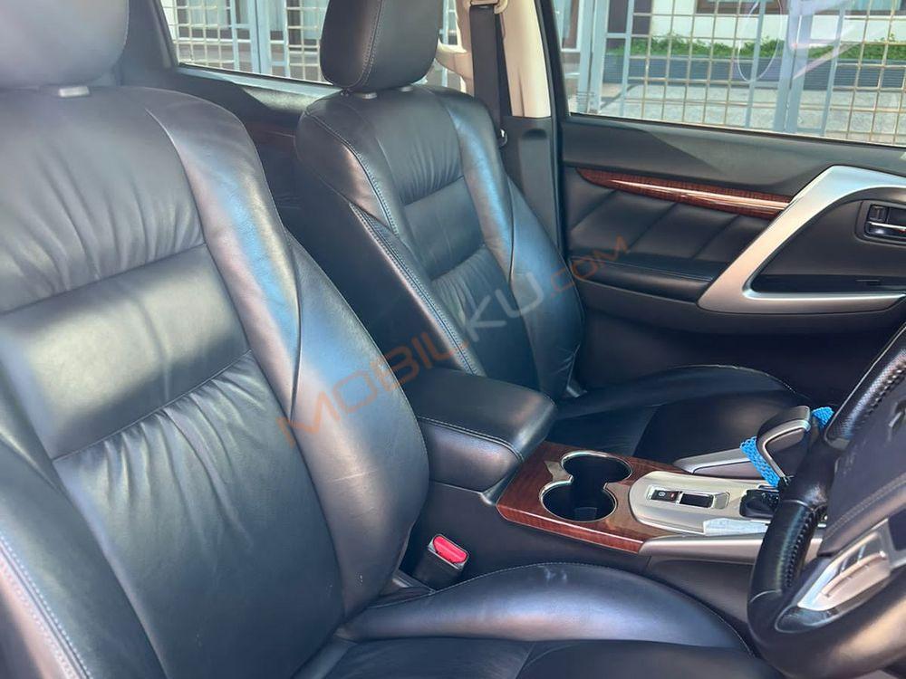Mobil Mitsubishi Pajero Sport 2017