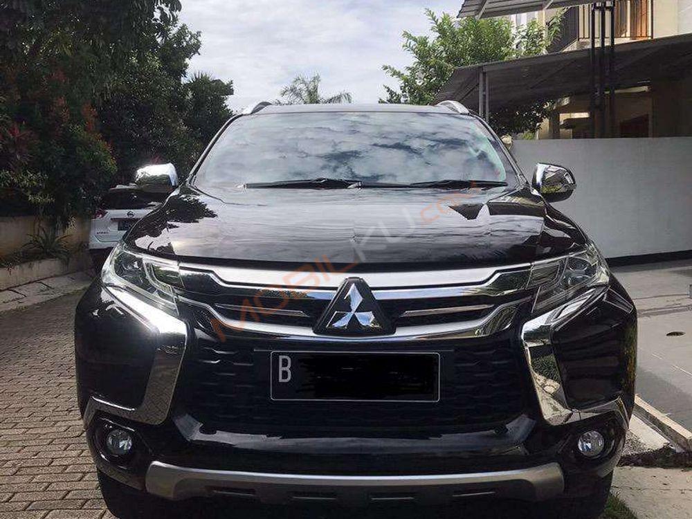 Mobil Mitsubishi Pajero Sport 2017