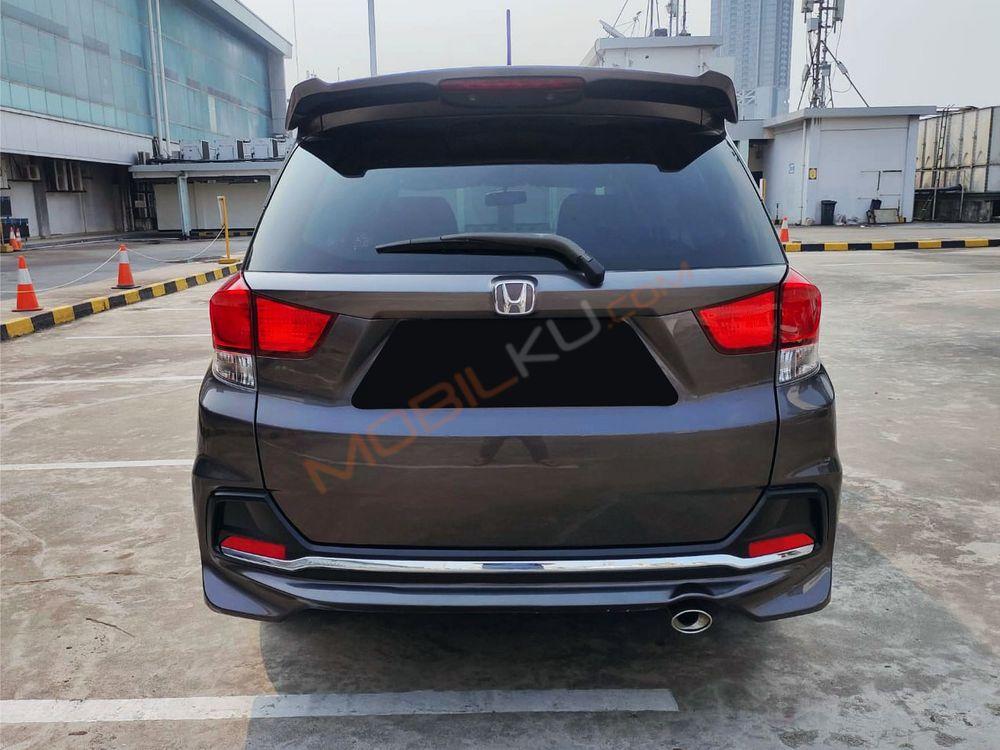 Mobil Honda Mobilio 2015