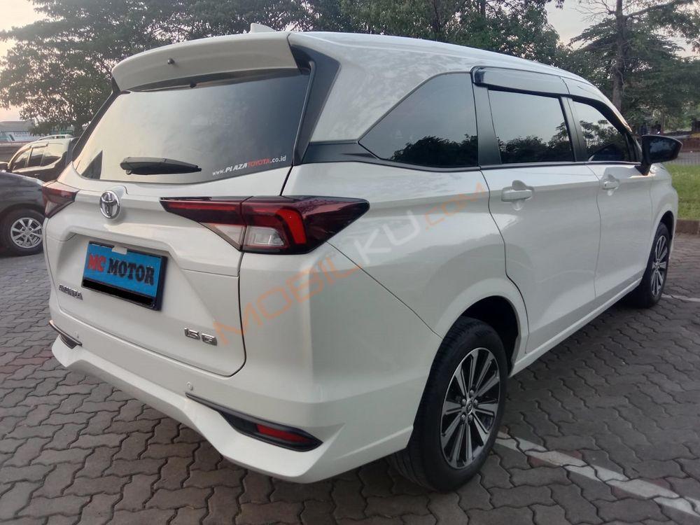 Mobil Toyota Avanza 2022