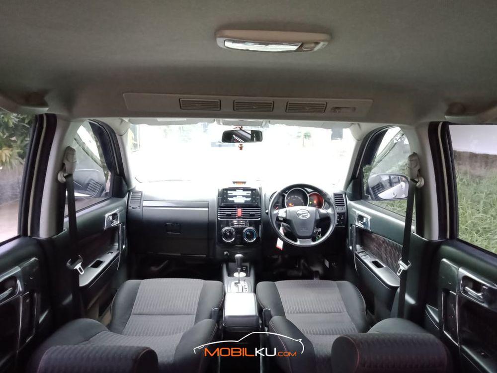 Mobil Daihatsu Terios 2017