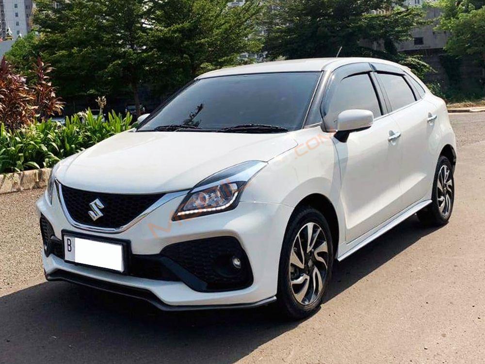Mobil Suzuki Baleno 2020