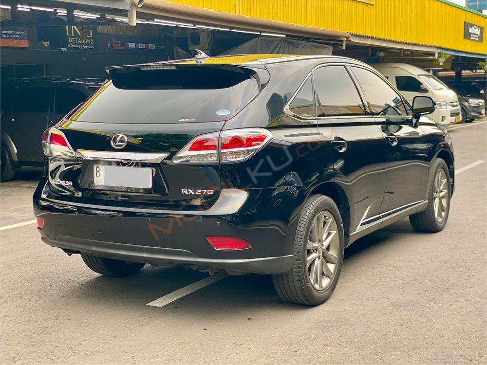 Mobil Lexus RX 2014