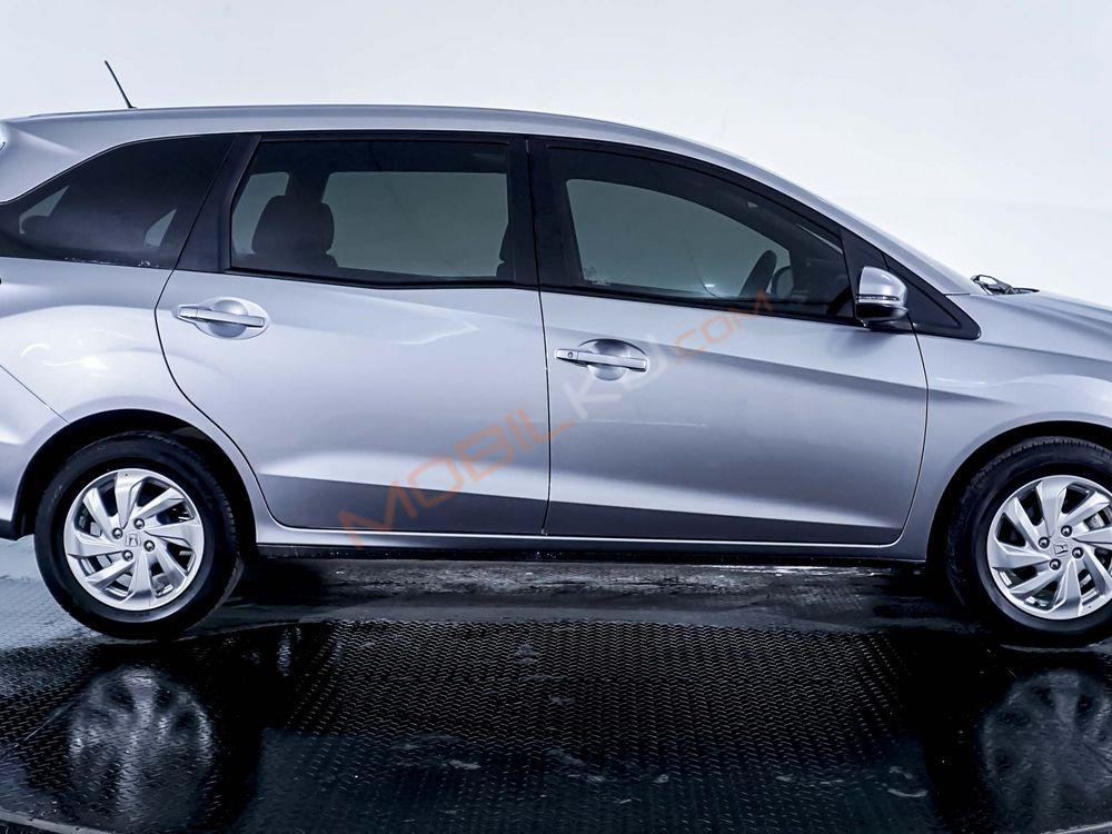 Mobil Honda Mobilio 2017