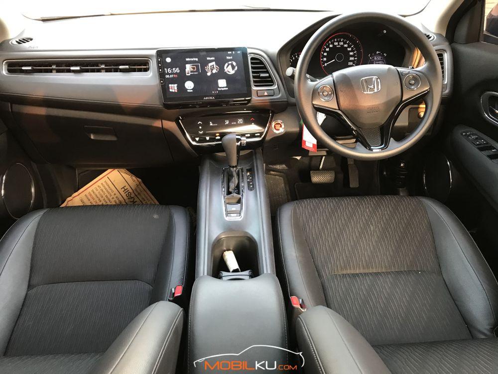 Mobil Honda HR-V 2019