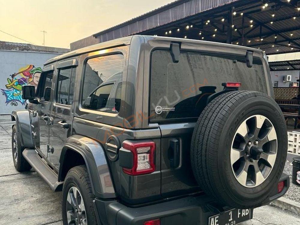 Mobil Jeep Wrangler 2022