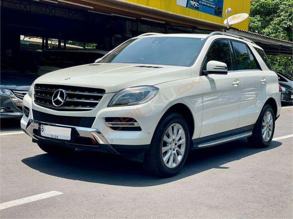 Mobil Mercedes-Benz ML 2013