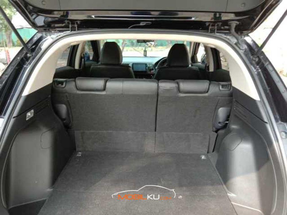 Mobil Honda HR-V 2018