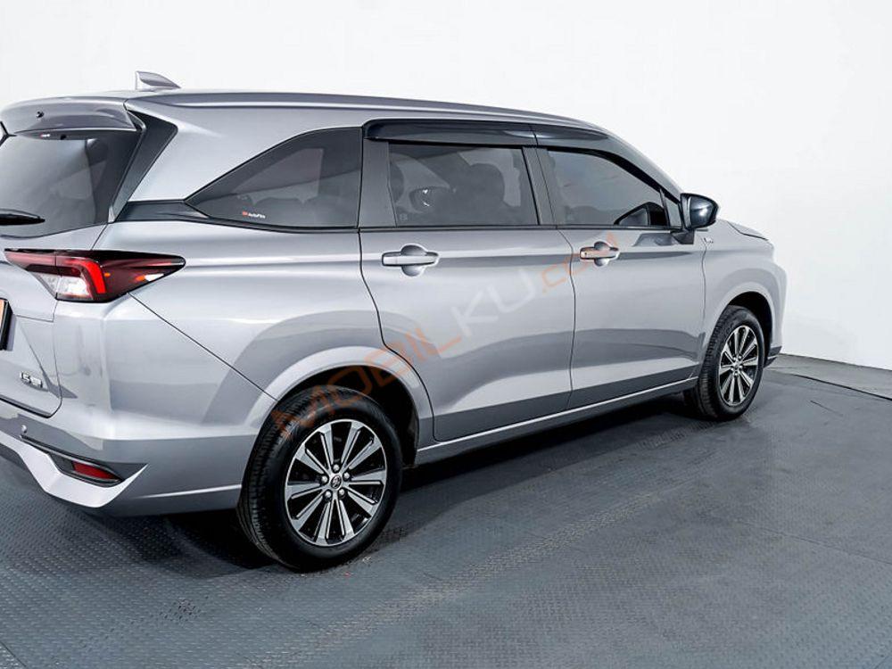 Mobil Toyota Avanza 2022