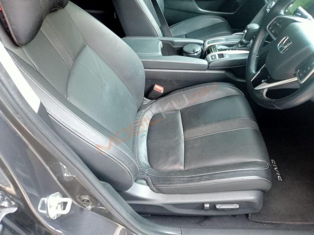 Mobil Honda Civic Sedan 2019