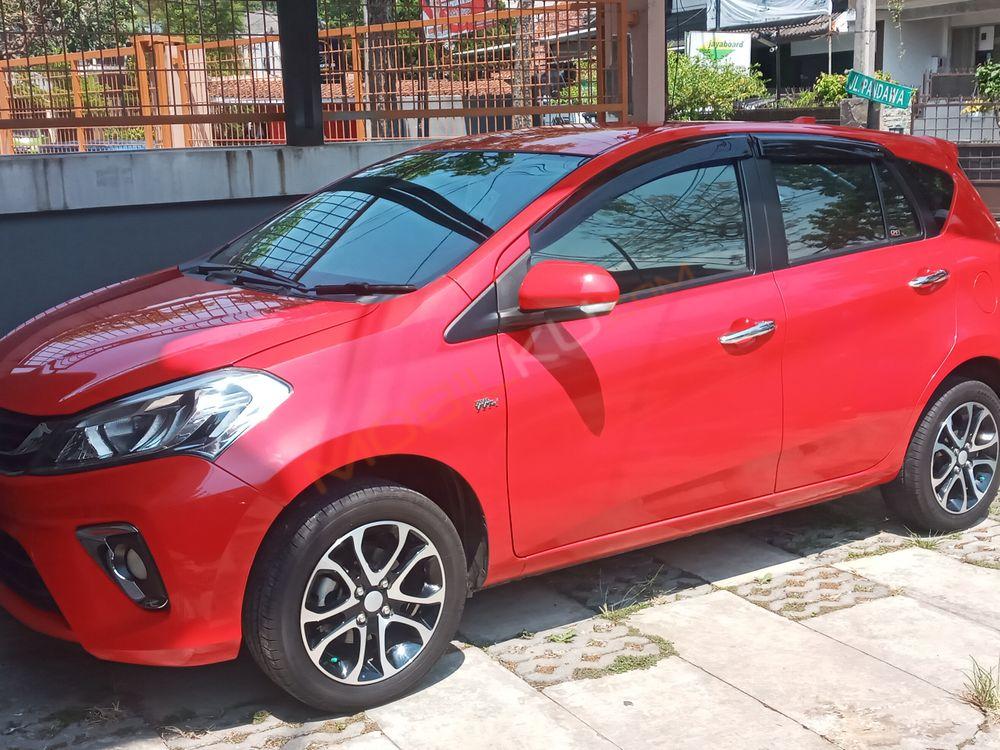 Mobil Daihatsu Sirion 2020