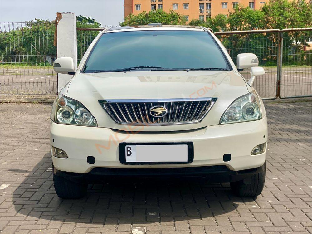Mobil Toyota Harrier 2010