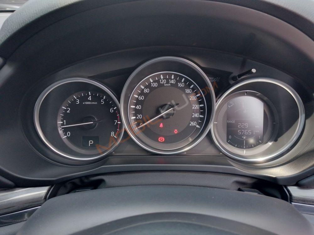 Mobil Mazda CX-5 2018