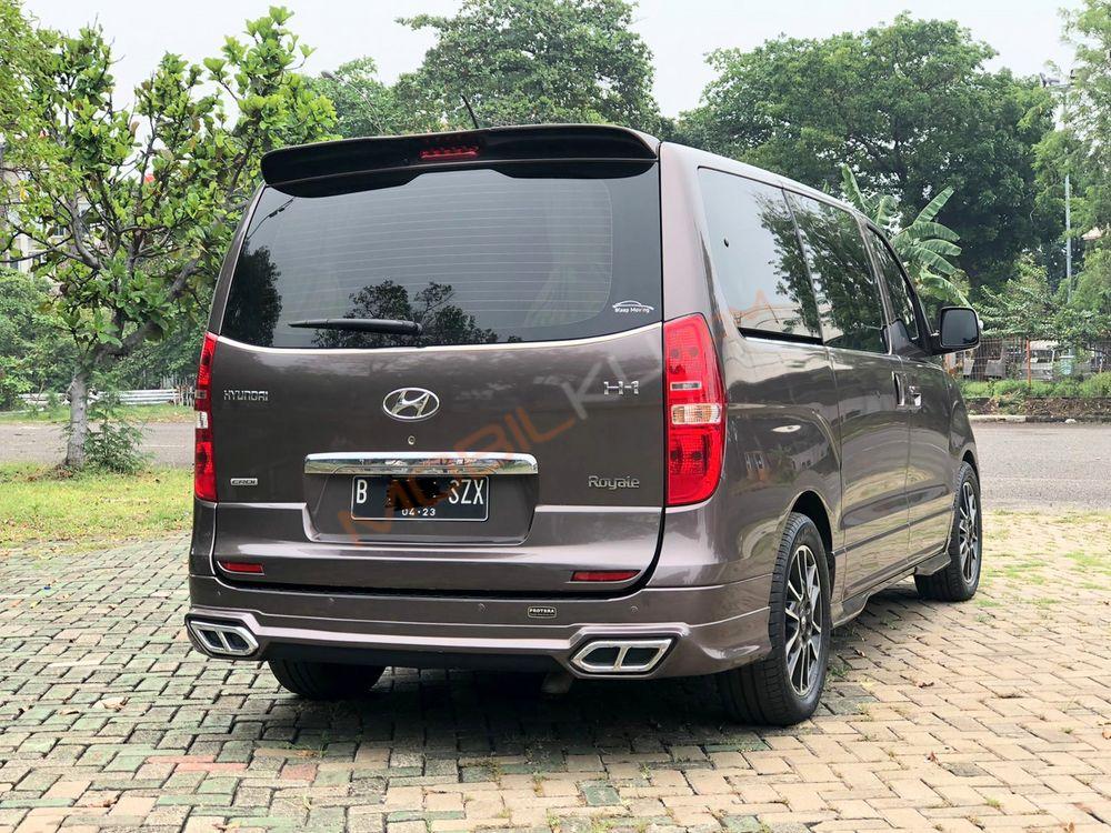 Mobil Hyundai H-1 2018