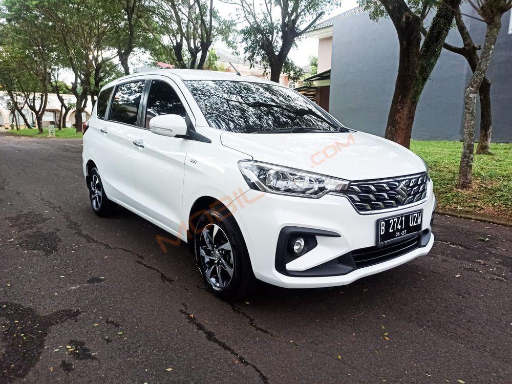 Mobil Suzuki Ertiga 2022