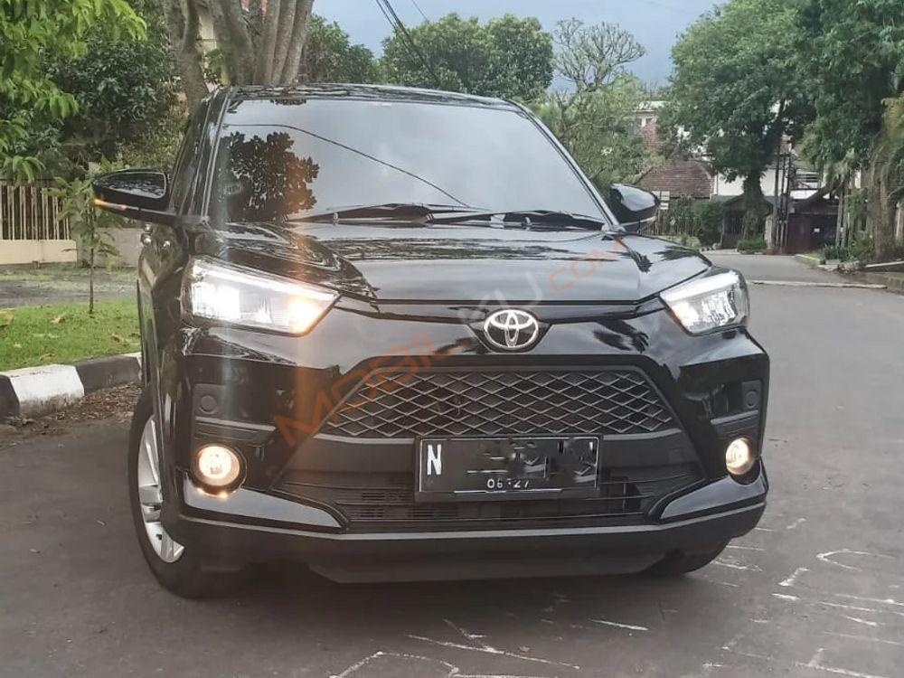 Mobil Toyota Raize 2022