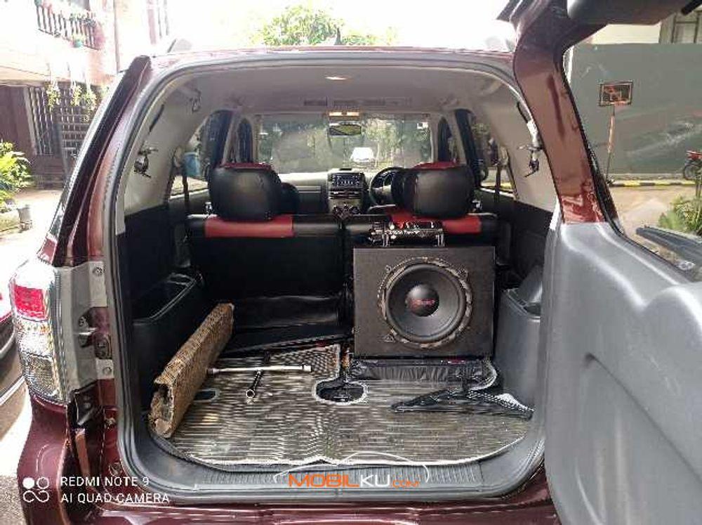 Mobil Daihatsu Terios 2014