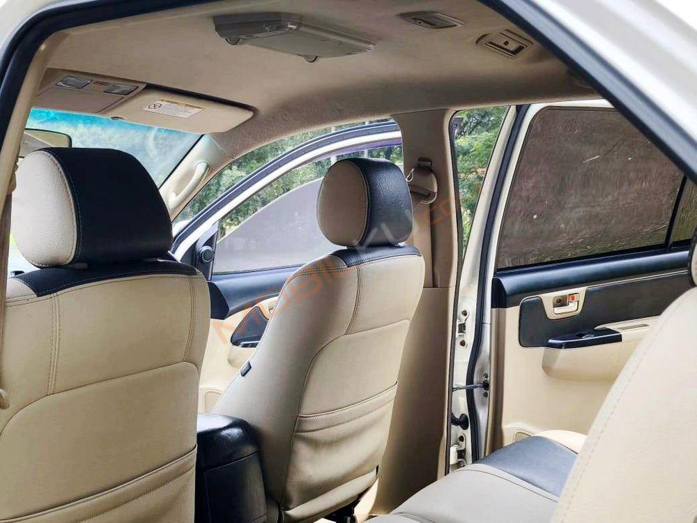 Mobil Toyota Fortuner 2015