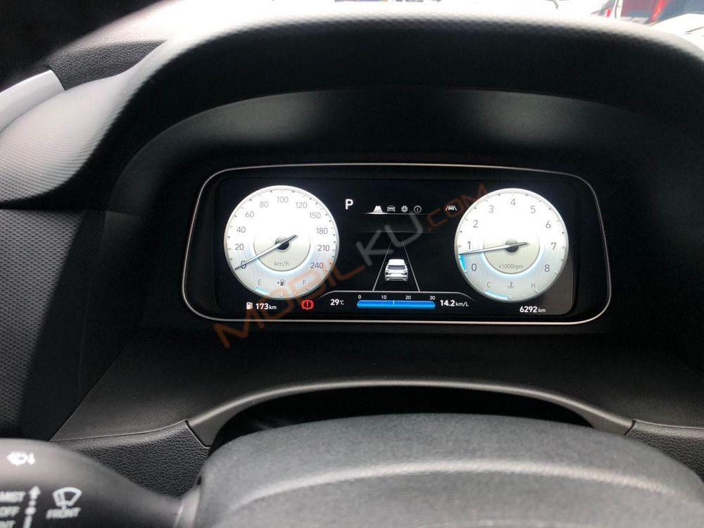 Mobil Hyundai Creta 2022