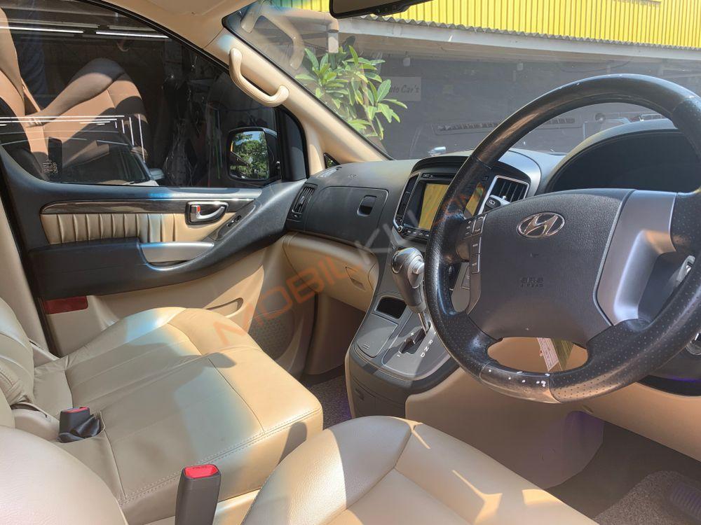 Mobil Hyundai H-1 2018