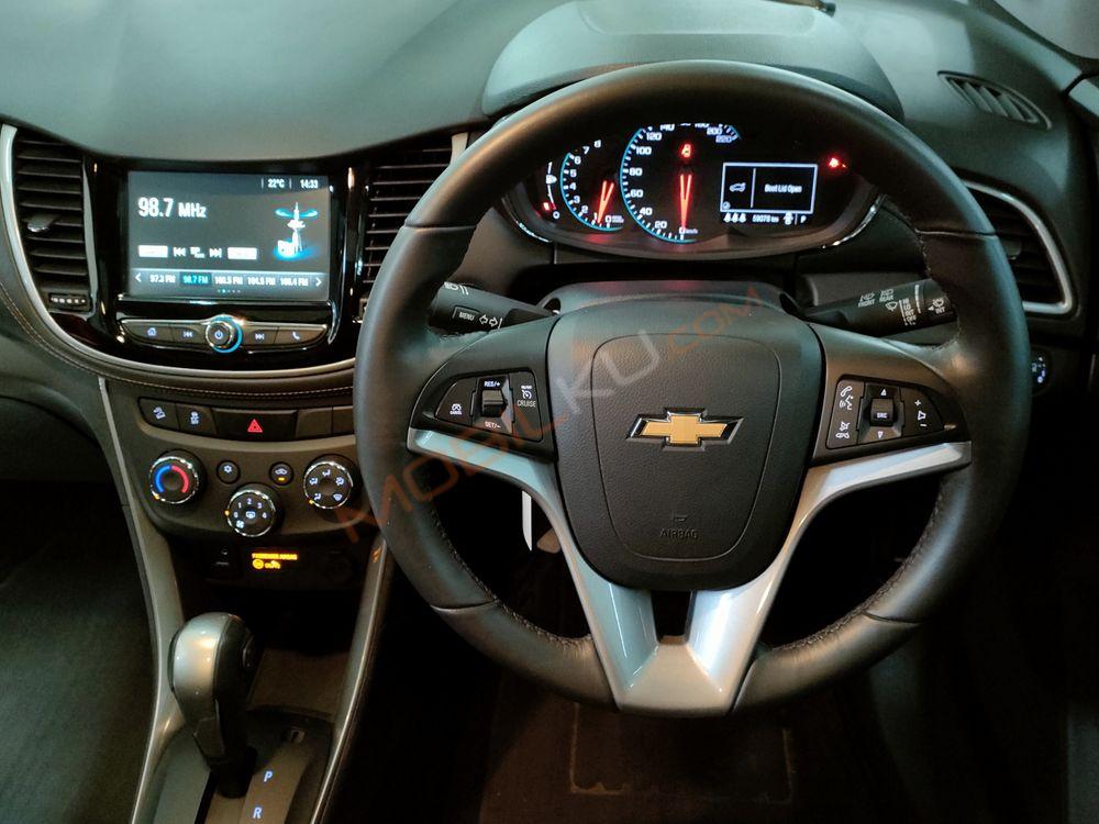 Mobil Chevrolet Trax 2017