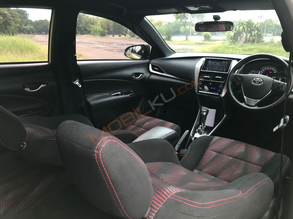 Mobil Toyota Yaris 2020